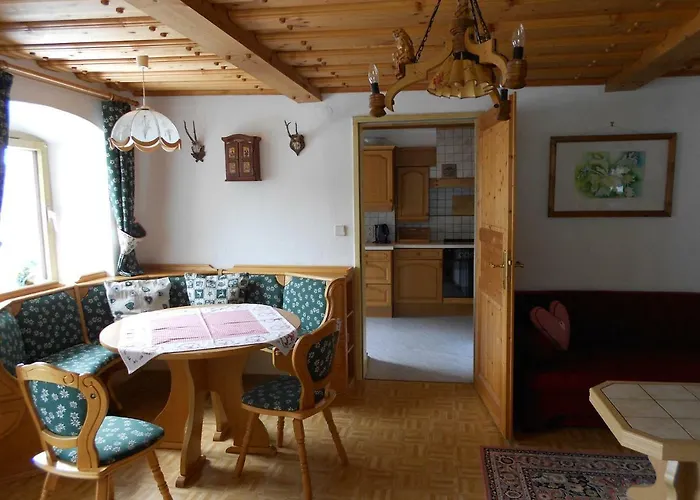 度假居 La Vecchia Mesnerhaus *